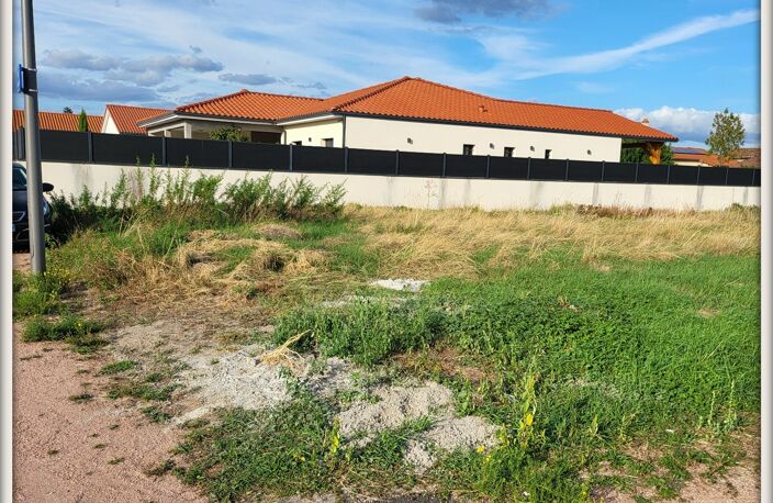 Terrain constructible LEZOUX (63) — photo 4