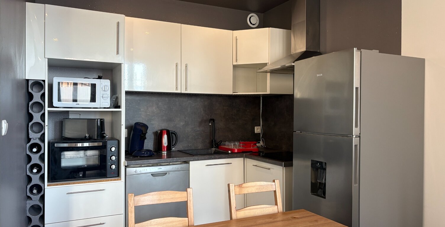 A LOUER MAISON DE VILLAGE T3 MEUBLEE — photo 1