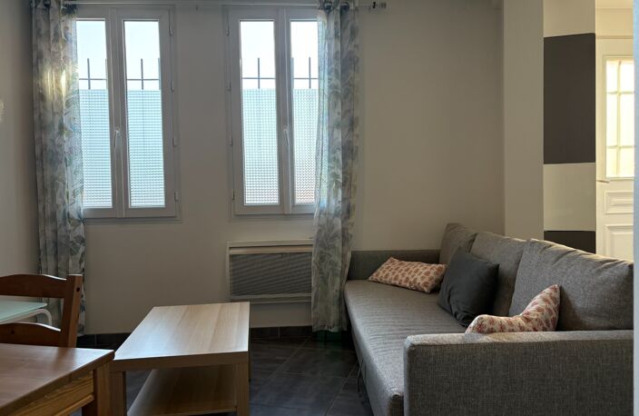 A LOUER MAISON DE VILLAGE T3 MEUBLEE — photo 4