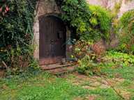 ARLAY – DEMEURE EN PIERRE DU XVIe SIÈCLE, TOUR ET CAVE VOÛTÉE — photo 4