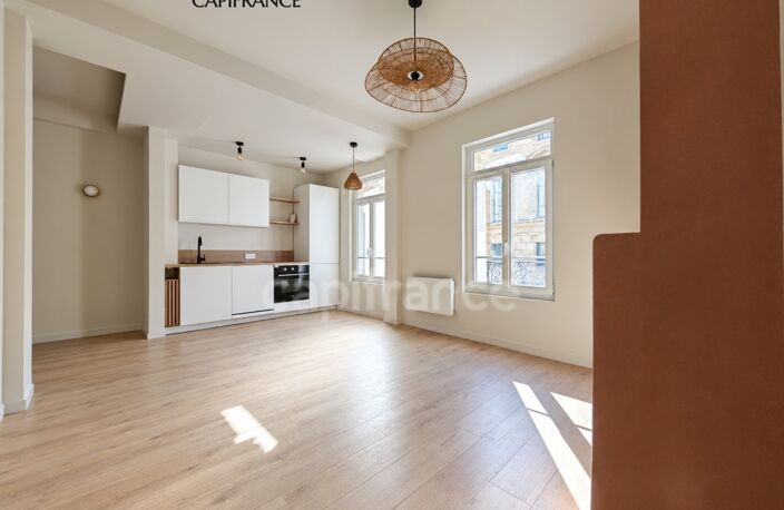 À VENDRE appartement T3 – HYPER CENTRE DU HAVRE (PALAIS DE JUSTICE) L'emplacement numéro 1 pour habiter, investir, et professions libérales ! — photo 2