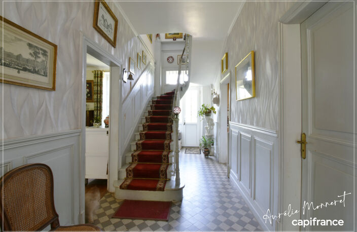 Maison Bourgeoise 8 pièces MAISONNAIS (18) — photo 3