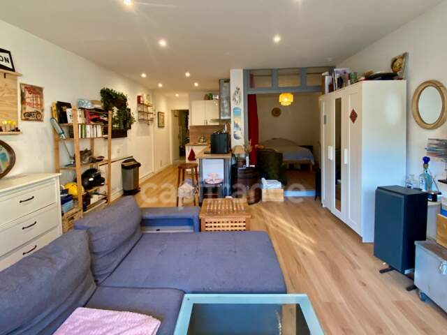 Appartement à vendre 2 pièces VESANCY (01) — photo du bien