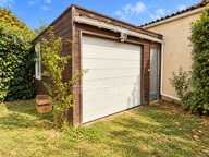 PINS-JUSTARET – Maison familiale 126 m² – 4 chambres – sous-sol 170 m² – terrain 1 125 m² — photo 4
