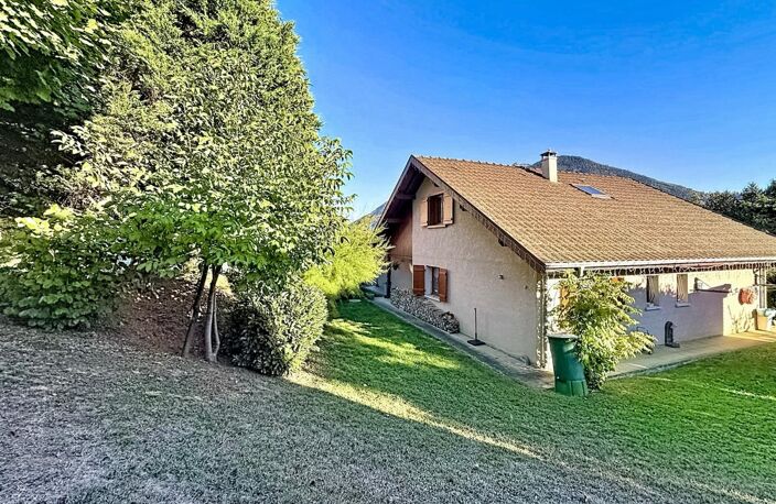 Maison à vendre 4 pièces avec appartement T2 bis à l'étage VIUZ EN SALLAZ (74) — photo 2