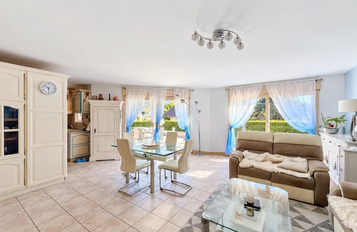 Maison à vendre 4 pièces avec appartement T2 bis à l'étage VIUZ EN SALLAZ (74) — photo 4