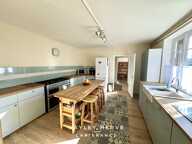 Propriété À VENDRE Deux maisons indépendantes – 215 m² habitables – hangar de 160 m² – terrain d’environ 5 000 m² – secteur Mortain – Mortain LE NEUFBOURG (50) - Mortain — photo 3