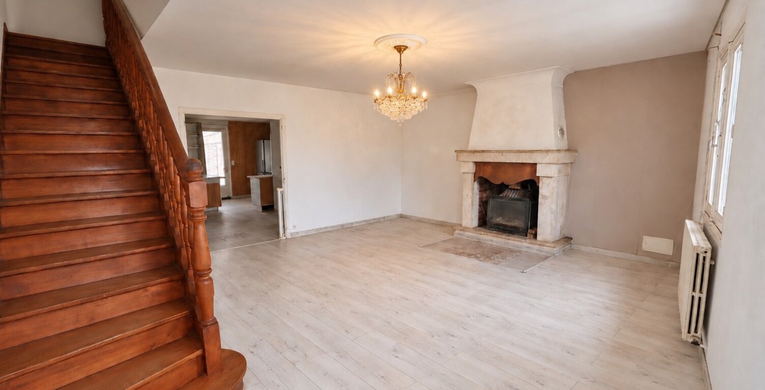 Fleurance, Maison de ville à vendre de 155 M2, cinq chambres, piscine — photo 1