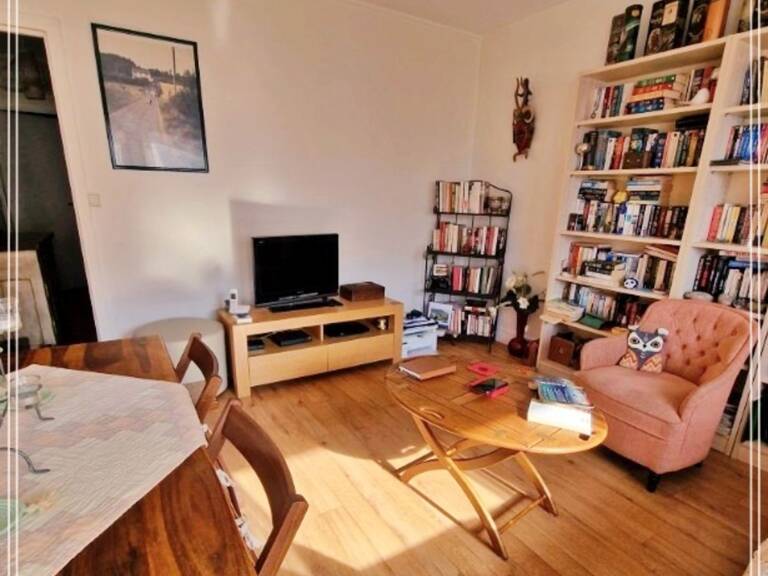 Appartement à vendre 2 pièces FONTAINEBLEAU (77) VENDU LOUÉ, 1 chambre, balcon, assenceur, cave — photo 1