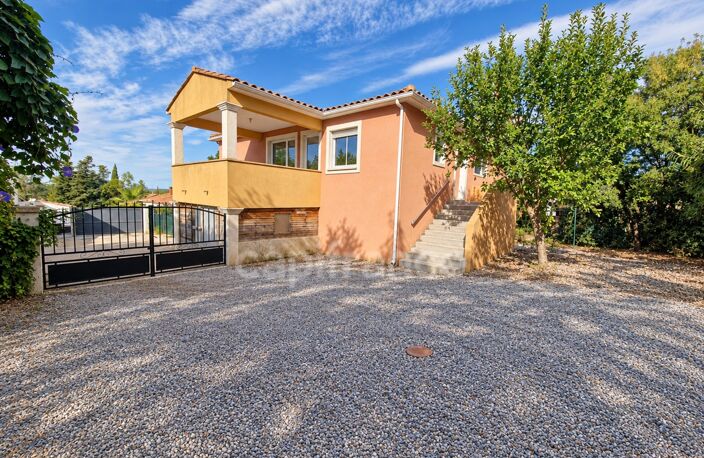 CAMPAGNAN(34) IMMEUBLE DE RAPPORT en mono propriété composé de 3 LOTS TERRAIN 700 M² — photo 2
