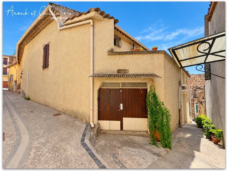 Exclusivité - Maison vigneronne de 120.70m² habitable environ avec jardin, grenier et garage - Neffiès (34320) — photo 1