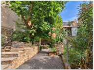 Exclusivité - Maison vigneronne de 120.70m² habitable environ avec jardin, grenier et garage - Neffiès (34320) — photo 2