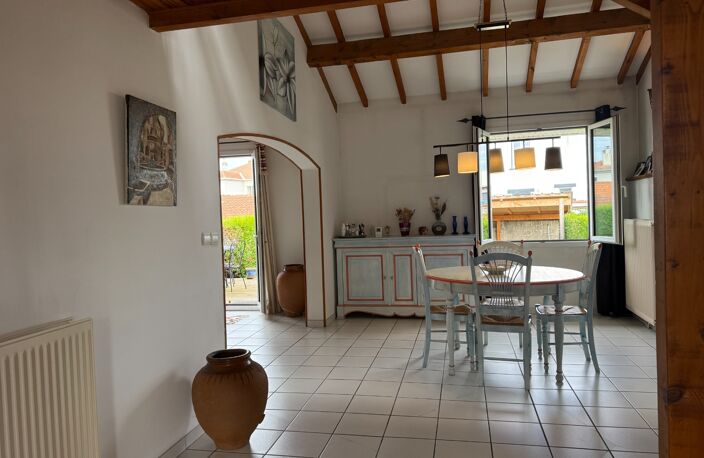 Maison à vendre 5 pièces  (65) TARBES – QUARTIER SUD – MAISON FAMILIALE D’ENVIRON 130 M² AVEC JARDIN — photo 4