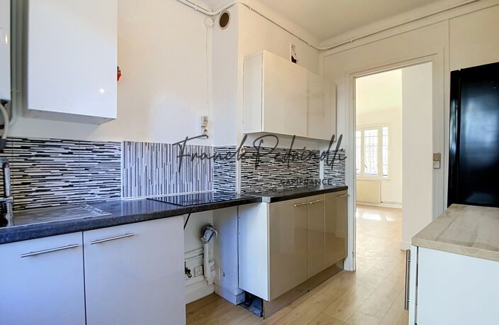 LYON 3e – MONTCHAT T3 60 m²  REZ-DE-CHAUSSÉE  CAVE GARAGE EN OPTION — photo 4