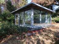 ENSEMBLE IMMOBILIER RARE AVEC MAISON, GÎTE ET 3 700 M² DE TERRAIN — photo 4