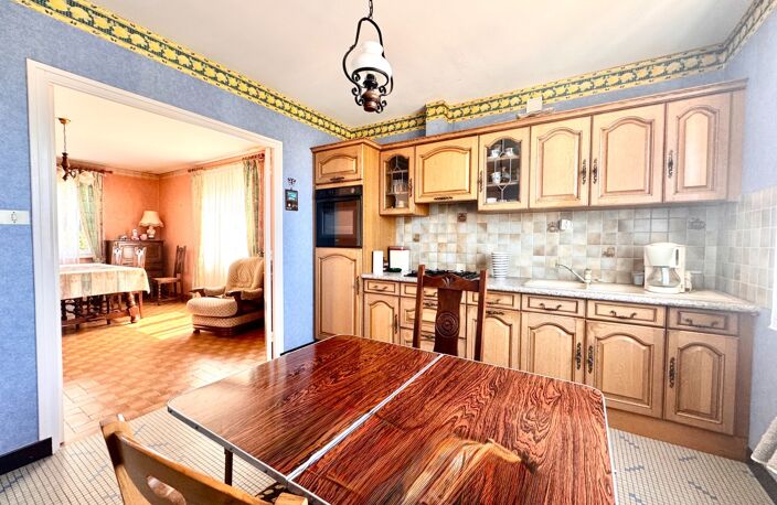 PLOUGUIN – Maison familiale de 105 m², 4 chambres et sous-sol total — photo 2