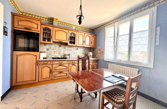 PLOUGUIN – Maison familiale de 105 m², 4 chambres et sous-sol total — photo 3
