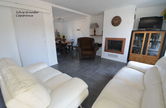 Maison à vendre 6 pièces PORT DE BOUC (13) piscine et jardin 656 m² de terrain — photo 3