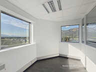 BUREAUX À LOUER – 53 m² – TOUR EUROPA – SAINT-PIERRE-EN-FAUCIGNY — photo 3