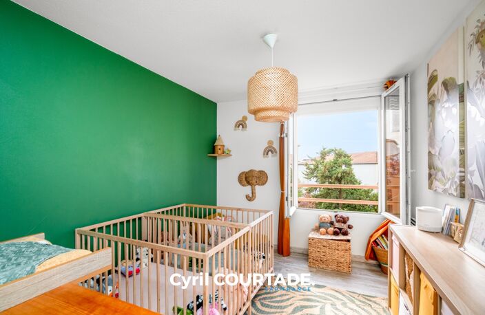 Montpellier, Dpt Hérault (34), Appartement de 118 m² traversant - Terrasse et garage fermé — photo 5