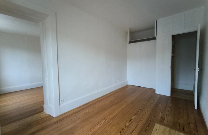 Appartement à louer 2 pièces RIVE DE GIER (42) — photo 4