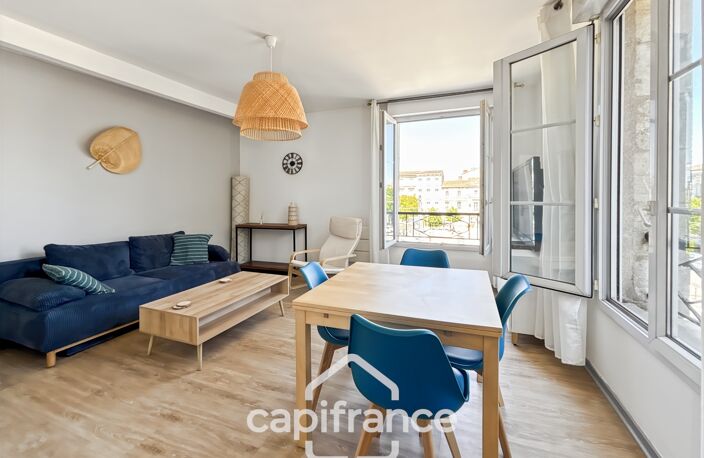 Dpt Gironde (33), Location Meublée /BORDEAUX CHARTRONS apt T2 de 46 m² — photo 3