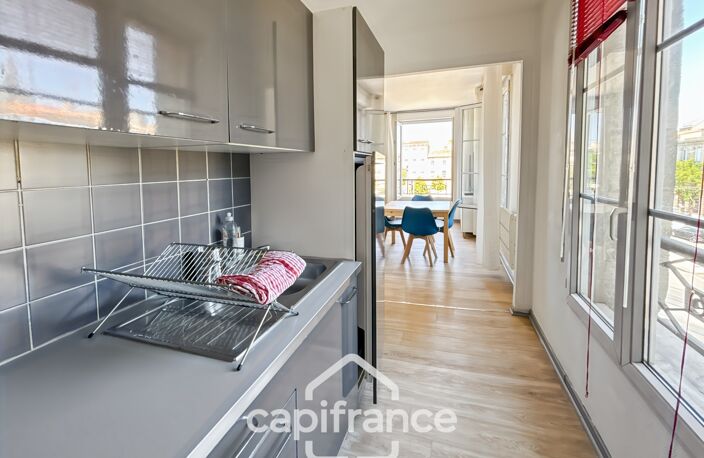 Dpt Gironde (33), Location Meublée /BORDEAUX CHARTRONS apt T2 de 46 m² — photo 5