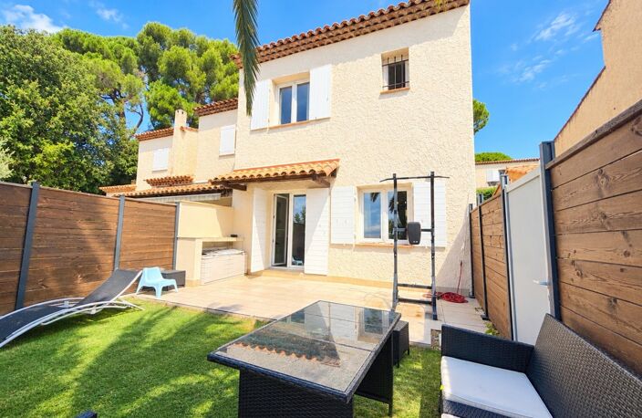 Maison à vendre 4 pièces MOUGINS (06) — photo 2