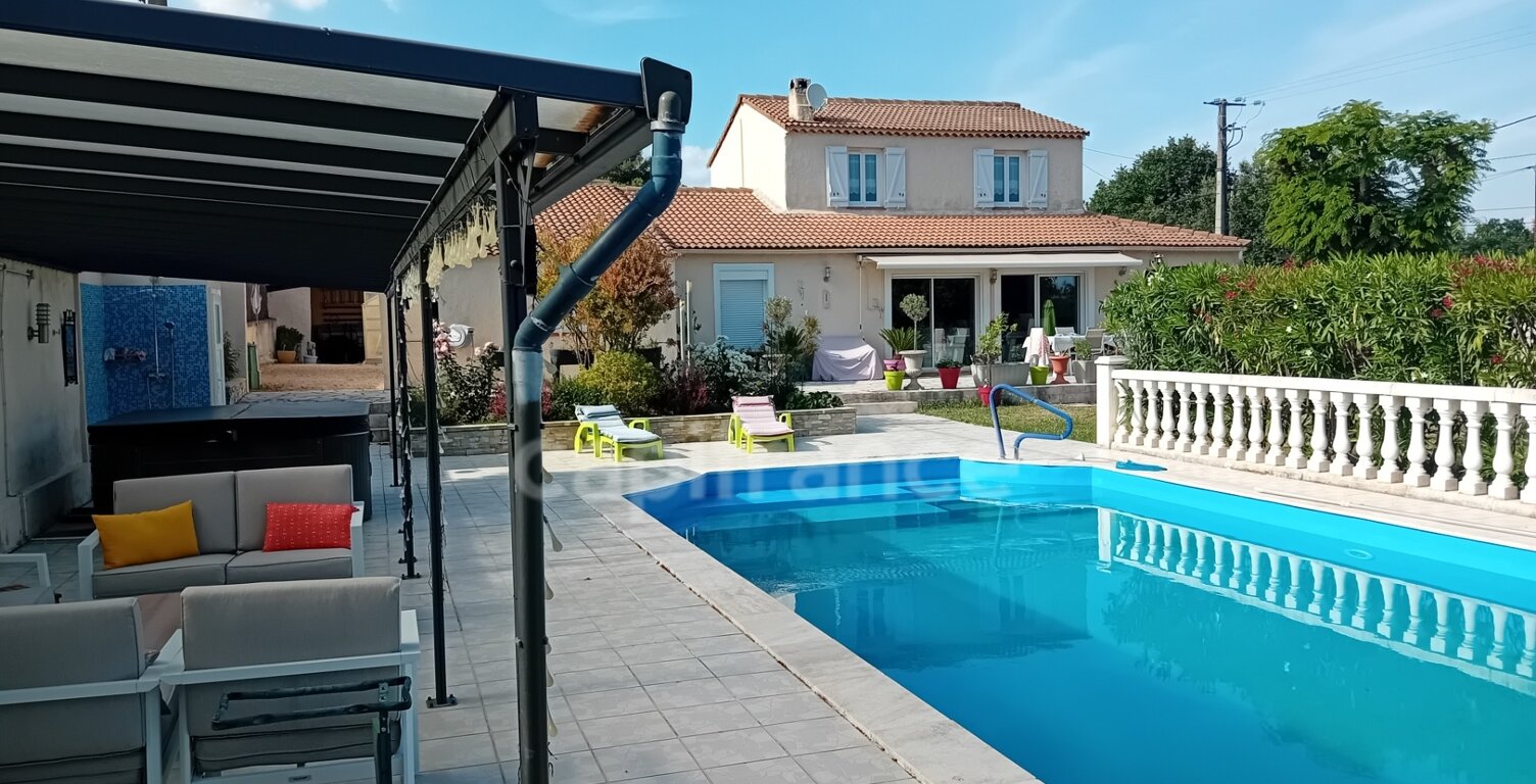 Maison à vendre 5 pièces GAREOULT (83) — photo 1