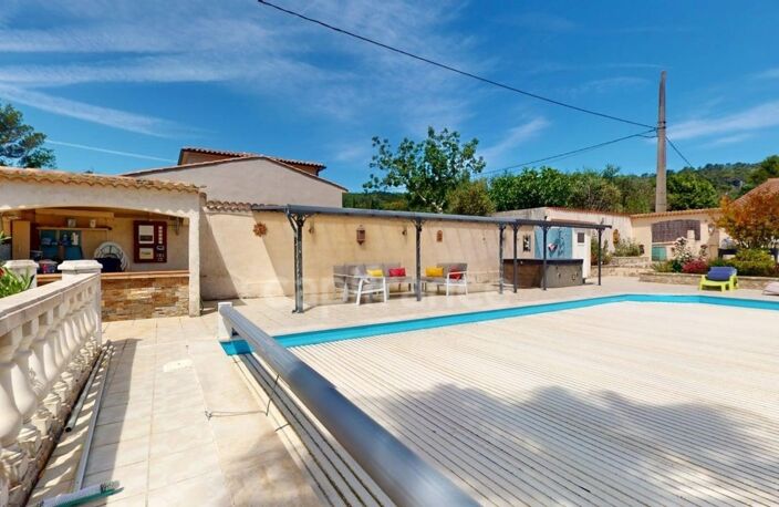 Maison à vendre 5 pièces GAREOULT (83) — photo 2