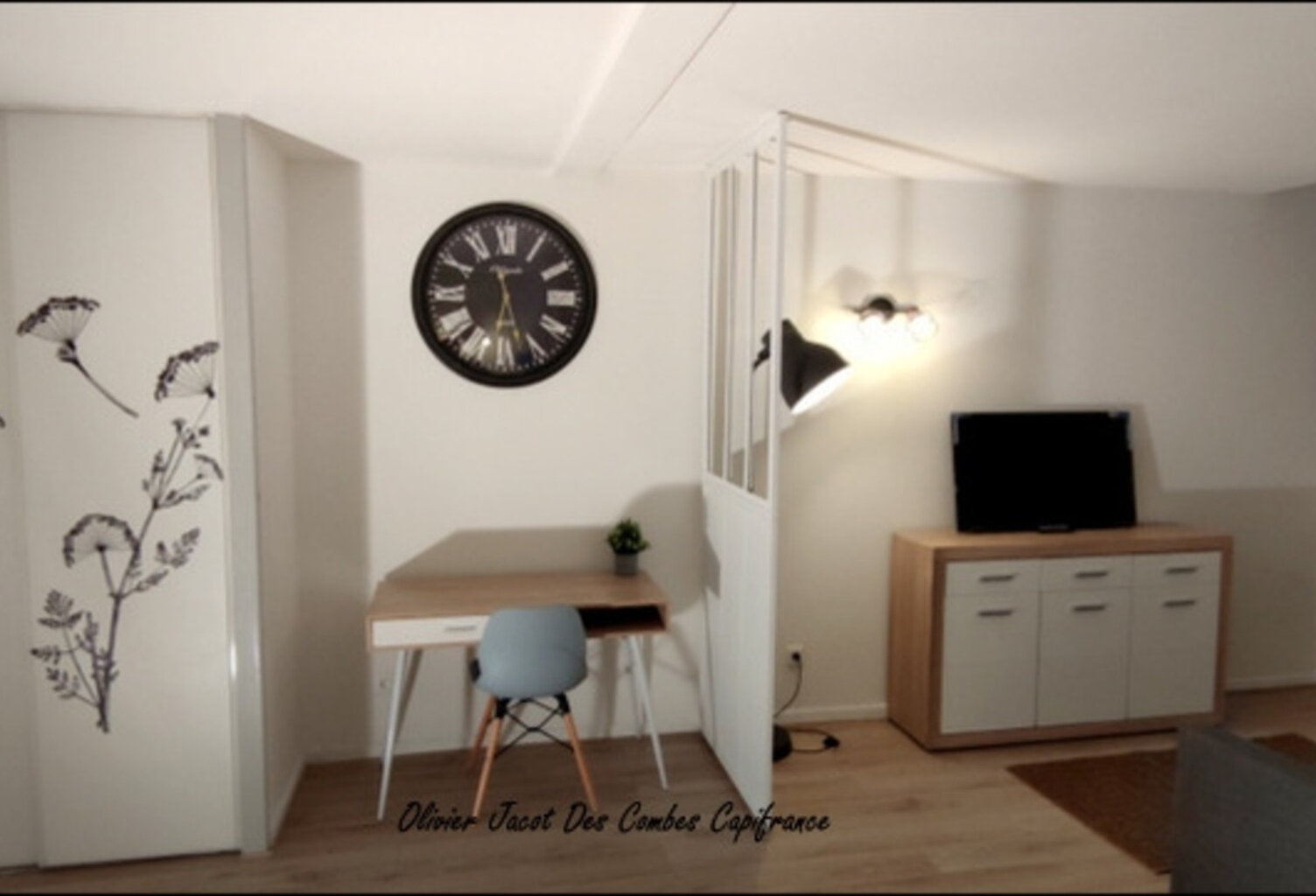Studio à vendre meublé et locataire en place MONTBELIARD (25) — photo 1