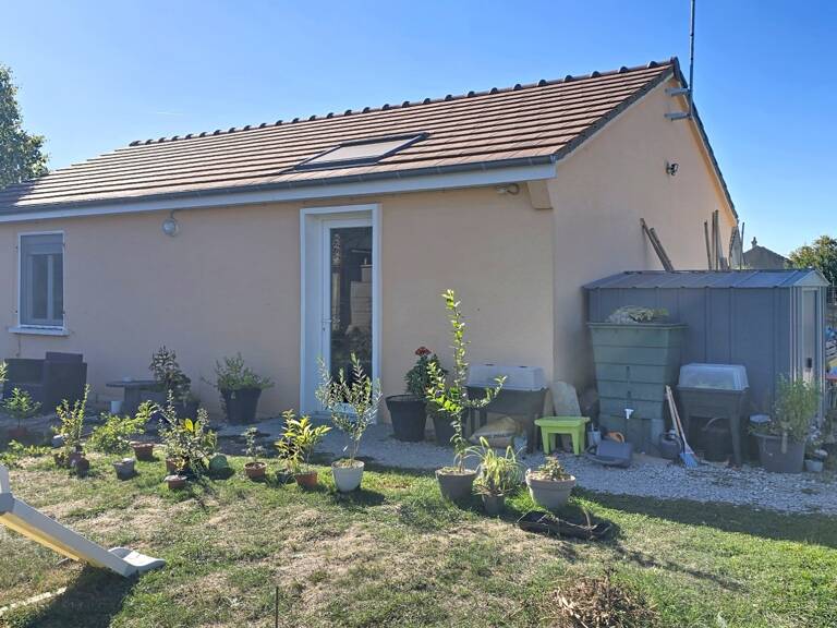 Maison rénovée 4 pièces sur 2300 m² de terrain OSLON (71) — photo 1