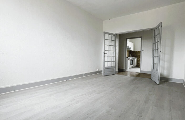 T3 + Cave — photo 2