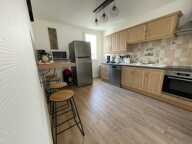 Chambre spacieuse dans un duplex idéalement situé — photo 2