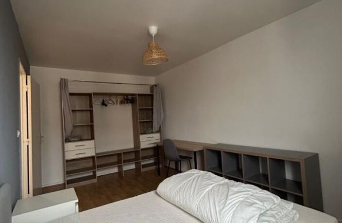 Chambre spacieuse dans un duplex idéalement situé — photo 5