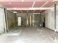 Local commercial — photo 3