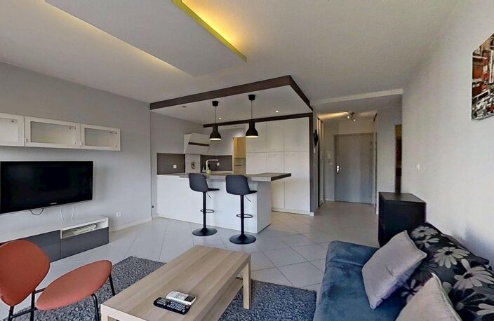 48 rue Georges Gouy Lyon 69007 - T2 Meublé - 995 €CC — photo 3