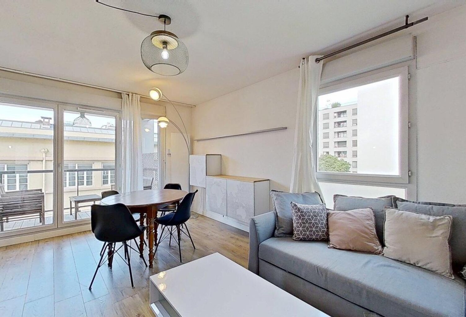 10 rue Marie Madeleine Fourcade Lyon 69007 - T3 Meublé - 1040 €CC — photo 1