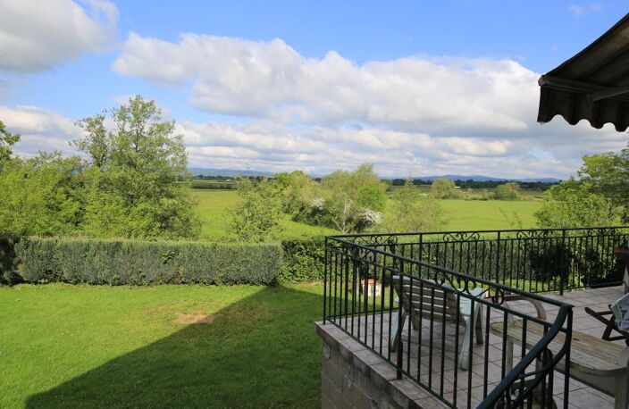 Maison de 185 m² à vendre avec entrepôt de 230 m² — photo 2