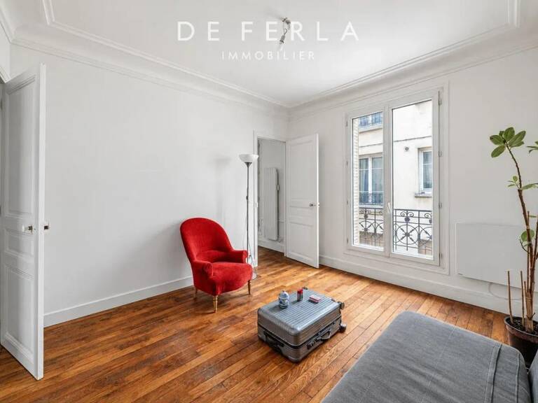 BOULEVARD VOLTAIRE – Appartement traversant de 2 pièces – Paris 11ᵉ — photo 1