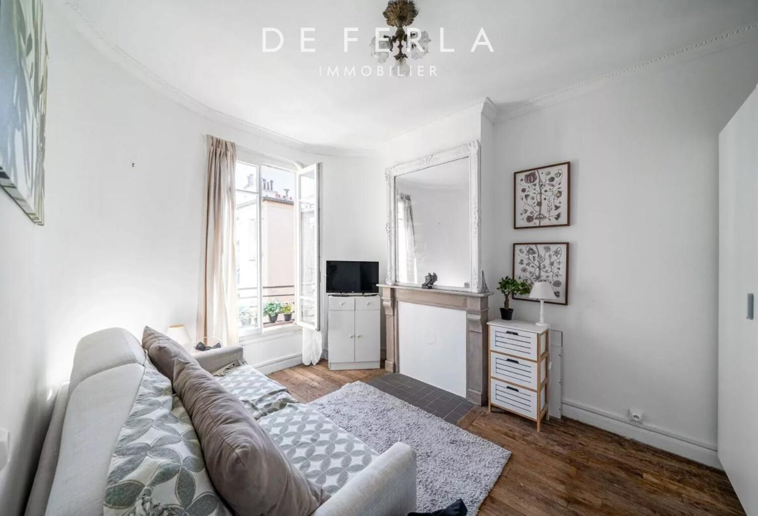 Studio au dernier étage avec vue dégagée - Paris XV — photo 1