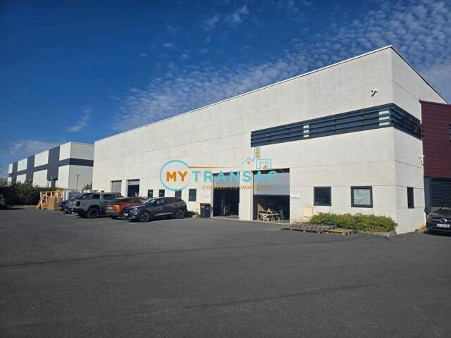 My Transac vous propose à la location un Local d'activité de 210m² situé à Bussy Saint Martin 77 — photo du bien