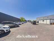 Local commercial de 44 m² avec vaste parking sur terrain de 900 m² à louer à Luisant (28600) — photo 4