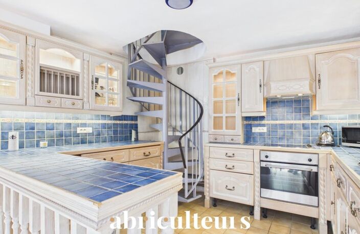 Charmante maison de village de 51 m² - Au calme en plein centre de Callian - Sur 3 niveaux — photo 3