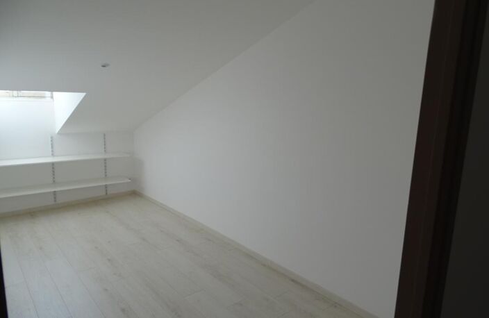 MAISON DE VILLAGE T5 EN DUPLEX  MIRABEL — photo 5