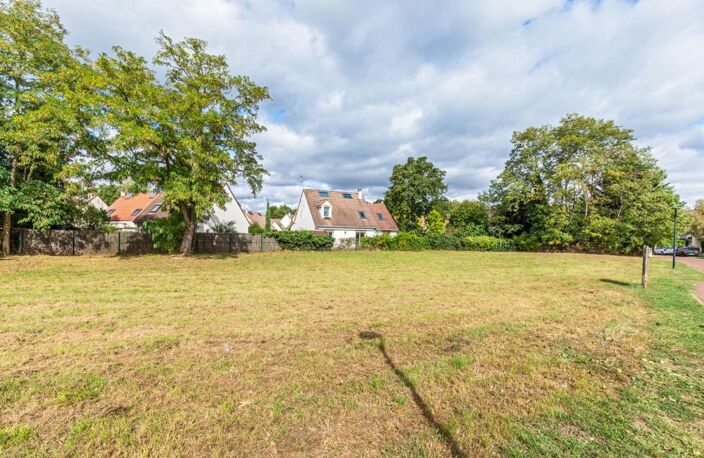 Terrain - 1 359 m² - Verneuil-sur-Seine (78) — photo 5