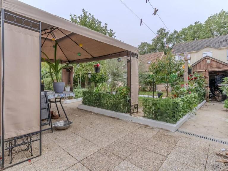 Maison de 5 pièces de 96m² à Les Mureaux — photo 1