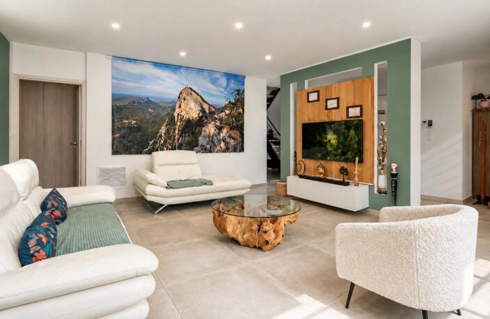 Maison de 10 pièces de 220 m² à Causse-de-la-Selle — photo 4
