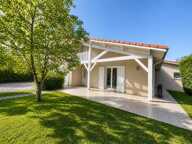 Maison de 7 pièces de 218 m² à Yvrac — photo 2