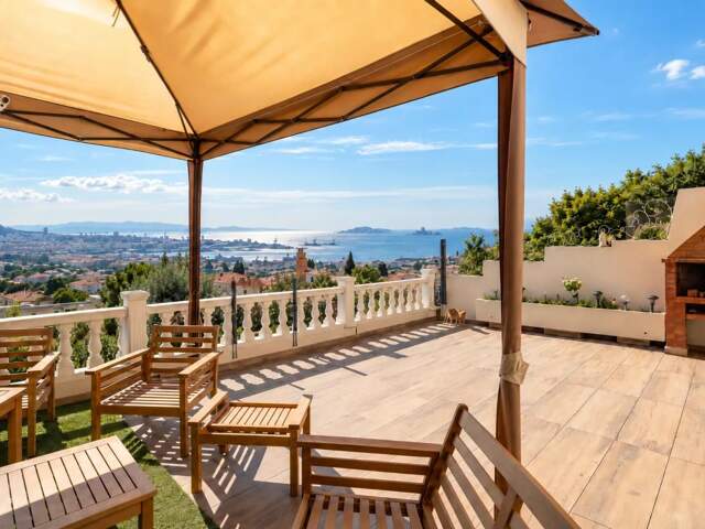 Villa T4 + TERRASSE avec PLEINE VUE MER — photo du bien